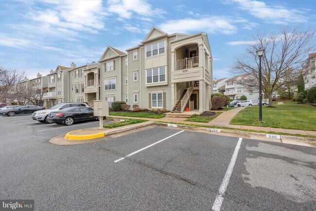 Building Photo - 9259 Cardinal Forest Ln