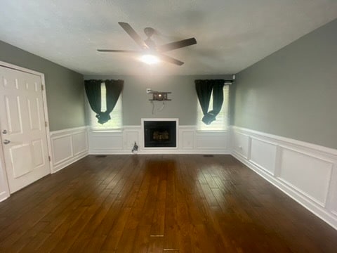Building Photo - 5681 Pepperbush Dr