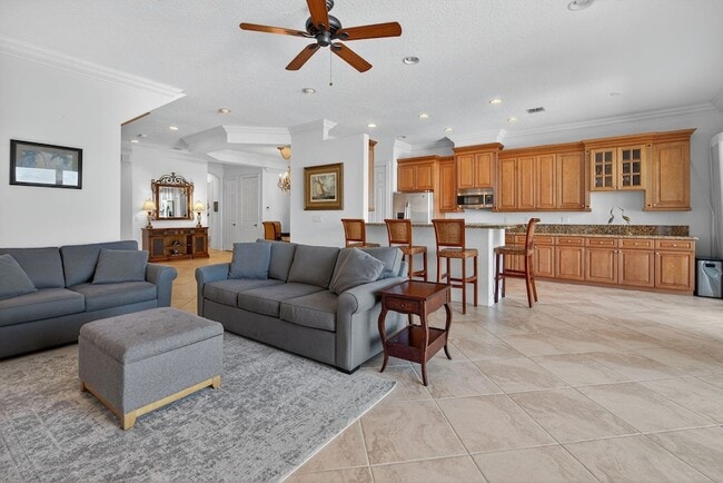 Building Photo - 1000 US-1