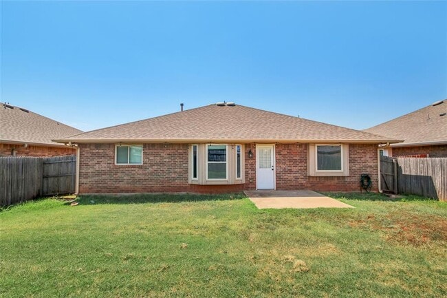 Building Photo - 3913 Caraway Ln