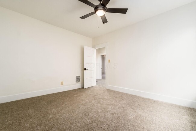 Building Photo - 61 Sherman Ave