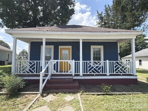 Building Photo - 3103 Lowell Rd