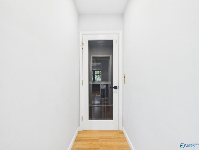 Building Photo - 6808 Jones Valley Dr SE