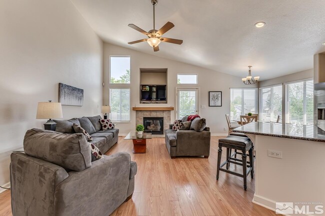 Building Photo - 4791 Mesa Meadows Dr