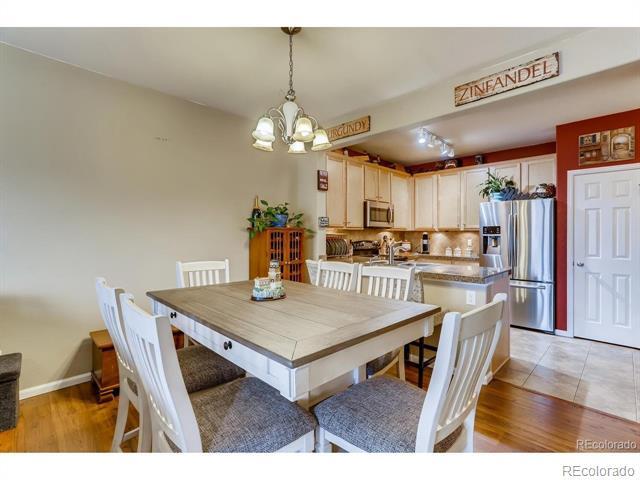 Building Photo - 121 S McGregor Cir