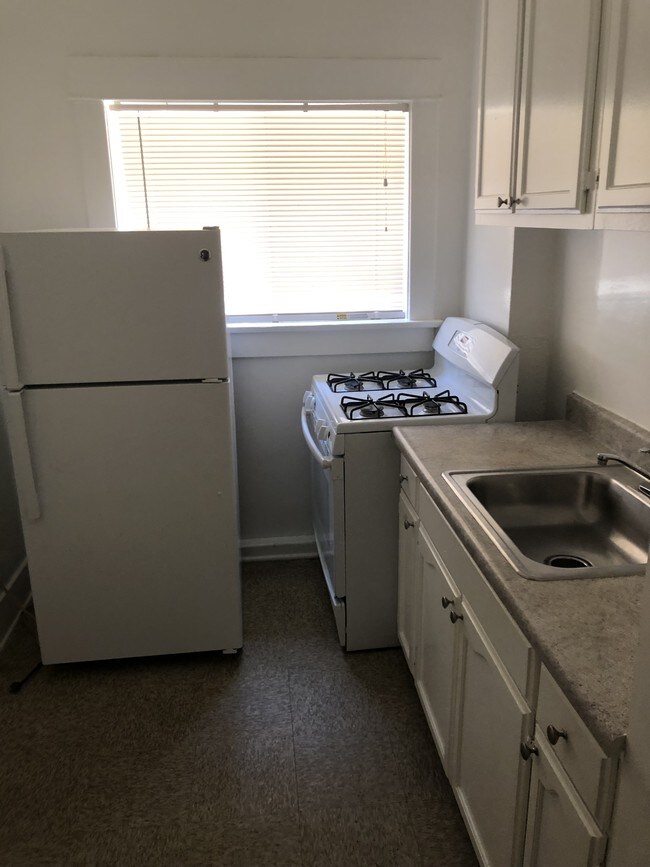 Waldron Apartments 1628 W 12th St Los Angeles CA 90015 Apartment Finder