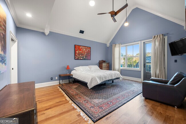 Building Photo - 1227 Niles Ave NW