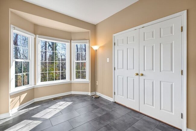 Building Photo - 655 Lancaster St