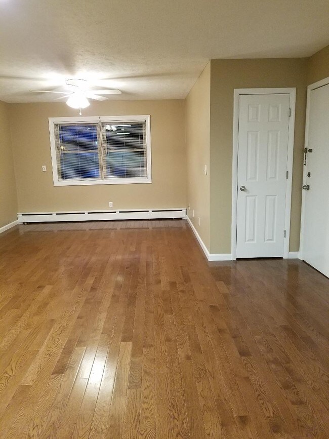 906 Arcadia Dr 906 Arcadia Dr Bloomington IL 61704 Apartment Finder