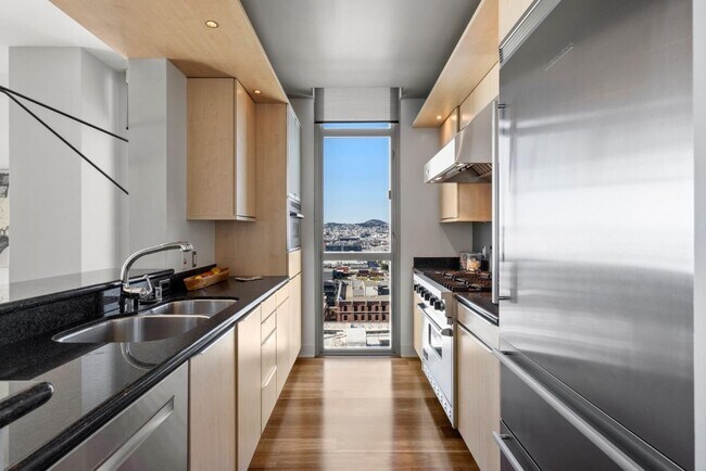 Building Photo - 239 Brannan St