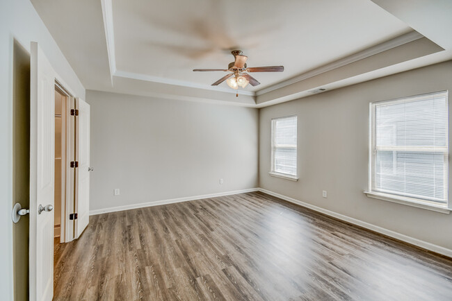 Building Photo - Brick Home in Mccalla, AL