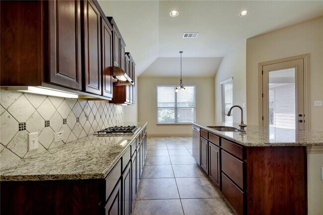Building Photo - 645 Clear Springs Hollow