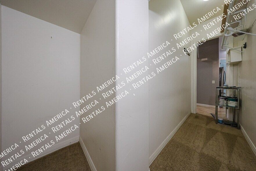 Building Photo - 21665 S 215th Pl