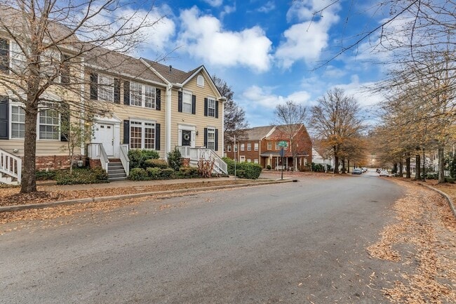 Building Photo - 7717 Porter House Dr