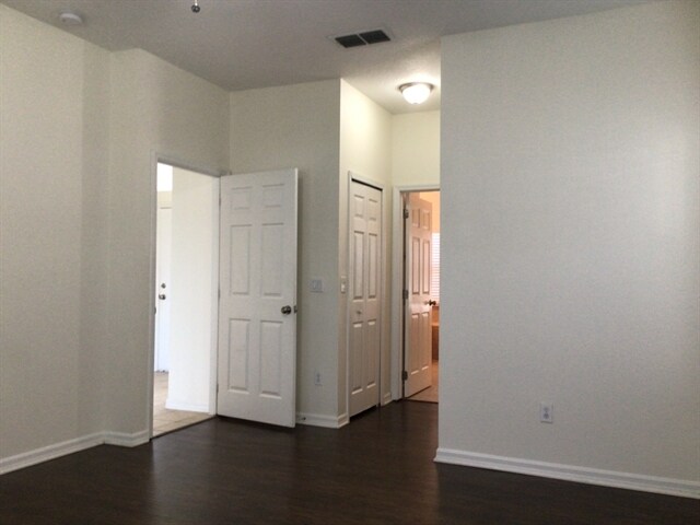 Building Photo - 4316 Heliotrope Loop