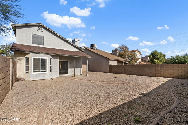 Building Photo - 1811 S 39th St