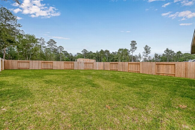 Building Photo - 308 Mullins Ct