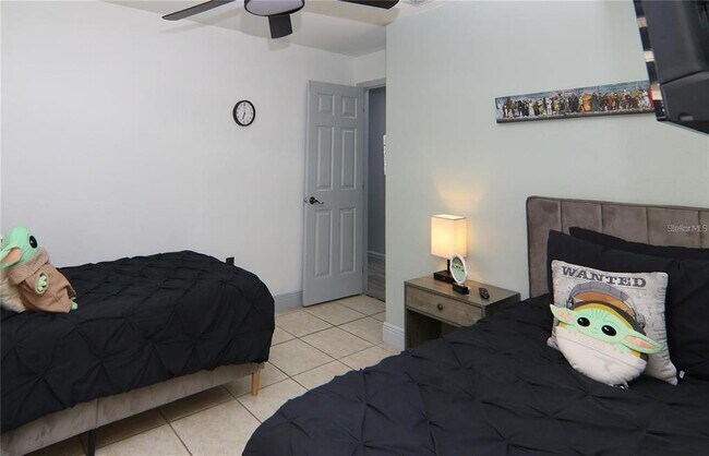 Building Photo - 1470 Wedge Way