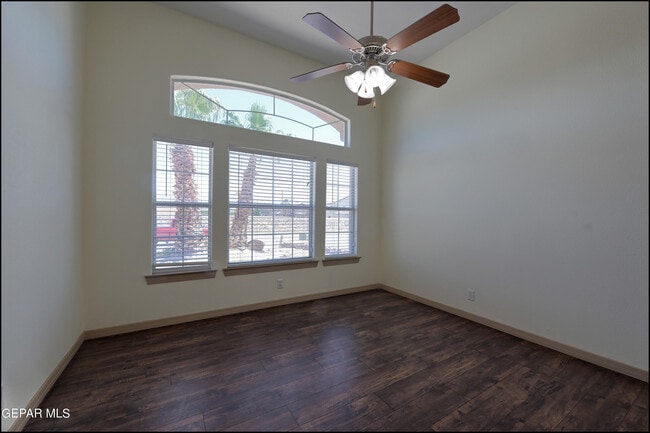 Building Photo - 6209 Cosecha Luna Cir