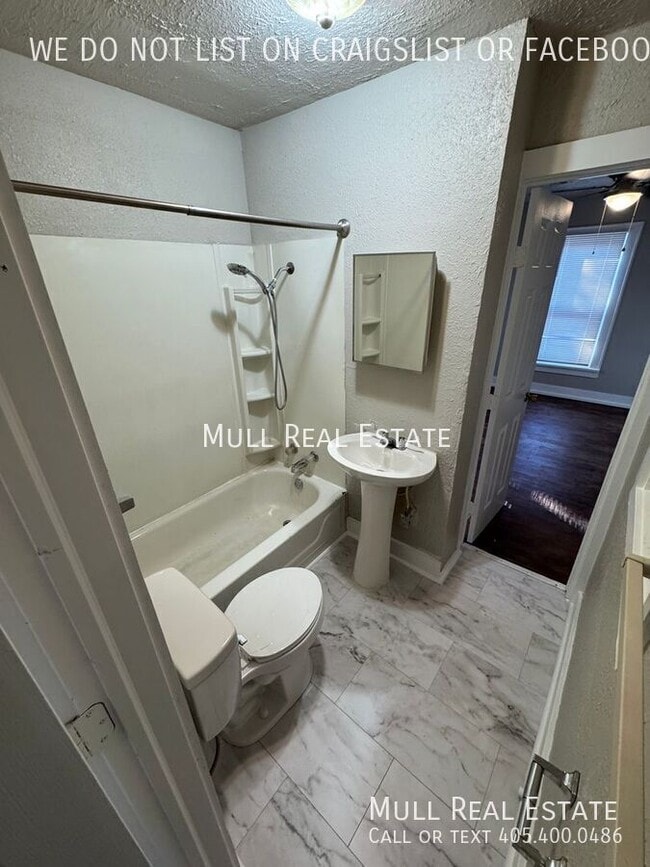 Building Photo - 1816 NW 36th St