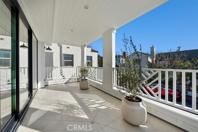 Building Photo - 441 34th St