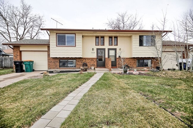 Building Photo - 2 Bedroom Duplex in Greeley