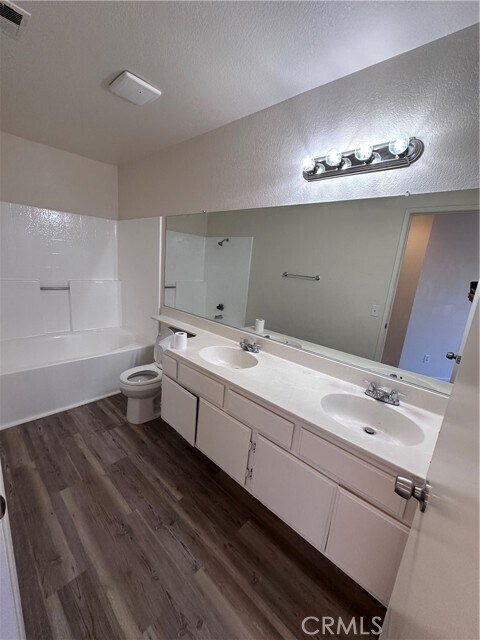 Building Photo - 11209 Desert Rose Dr