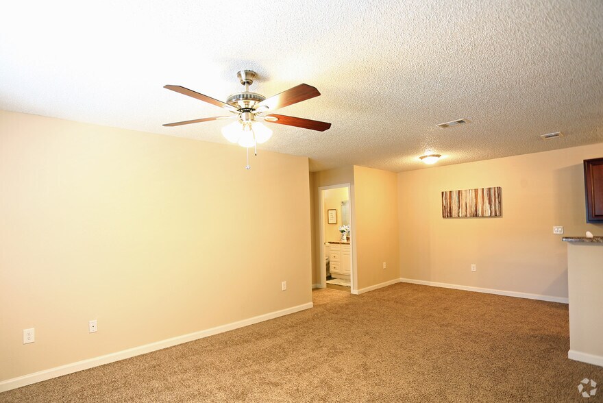 Pinetree Apartments Tampa Fl Apartment Finder