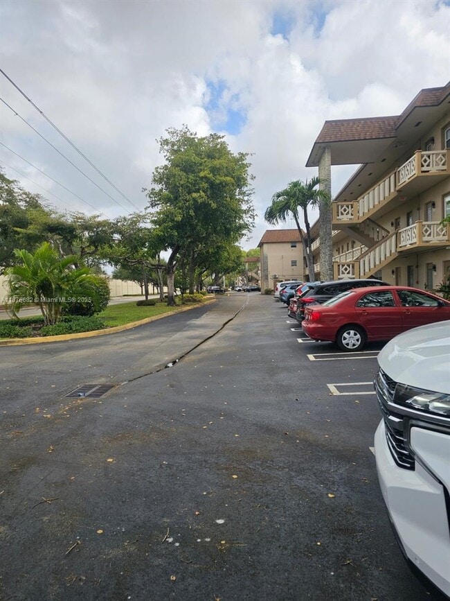 Building Photo - 3430 NW 52nd Ave