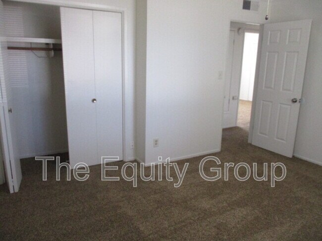 Building Photo - 1642 S West St