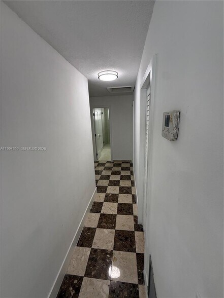 Building Photo - 7314 SW 22nd St