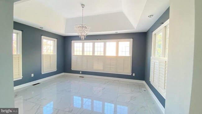 Building Photo - 43861 Hartley Pl