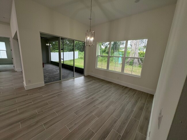 Building Photo - 555 Sanctuary Golf Pl