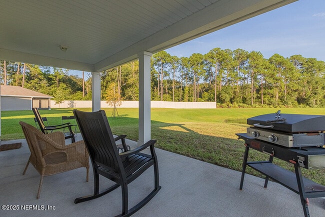 Building Photo - 12933 Logans Walk Ln