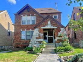 Building Photo - 7104 Tulane Ave