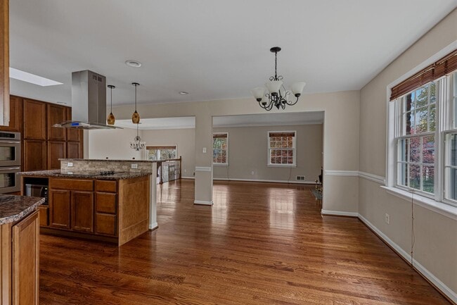 Building Photo - 1322 Cordelia Ct