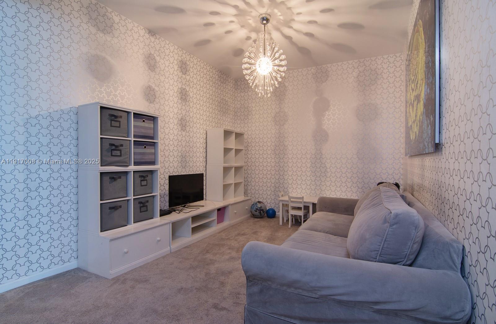 Building Photo - 3340 NE 190th St