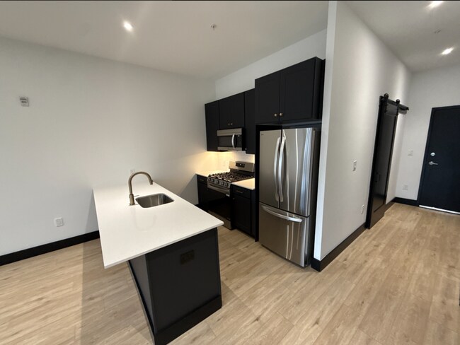 Building Photo - Watermark Residences