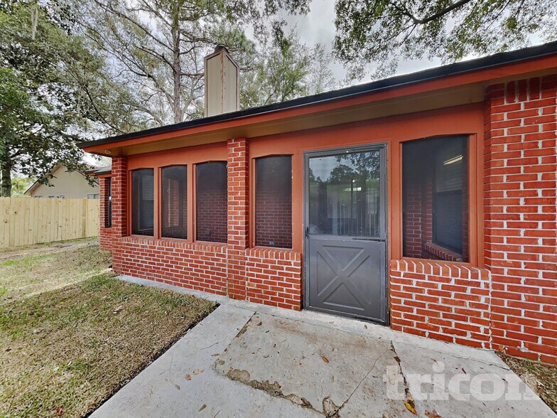 Building Photo - 11764 Wax Berry Ln
