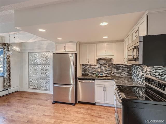 Building Photo - 701 E Bayaud Ave