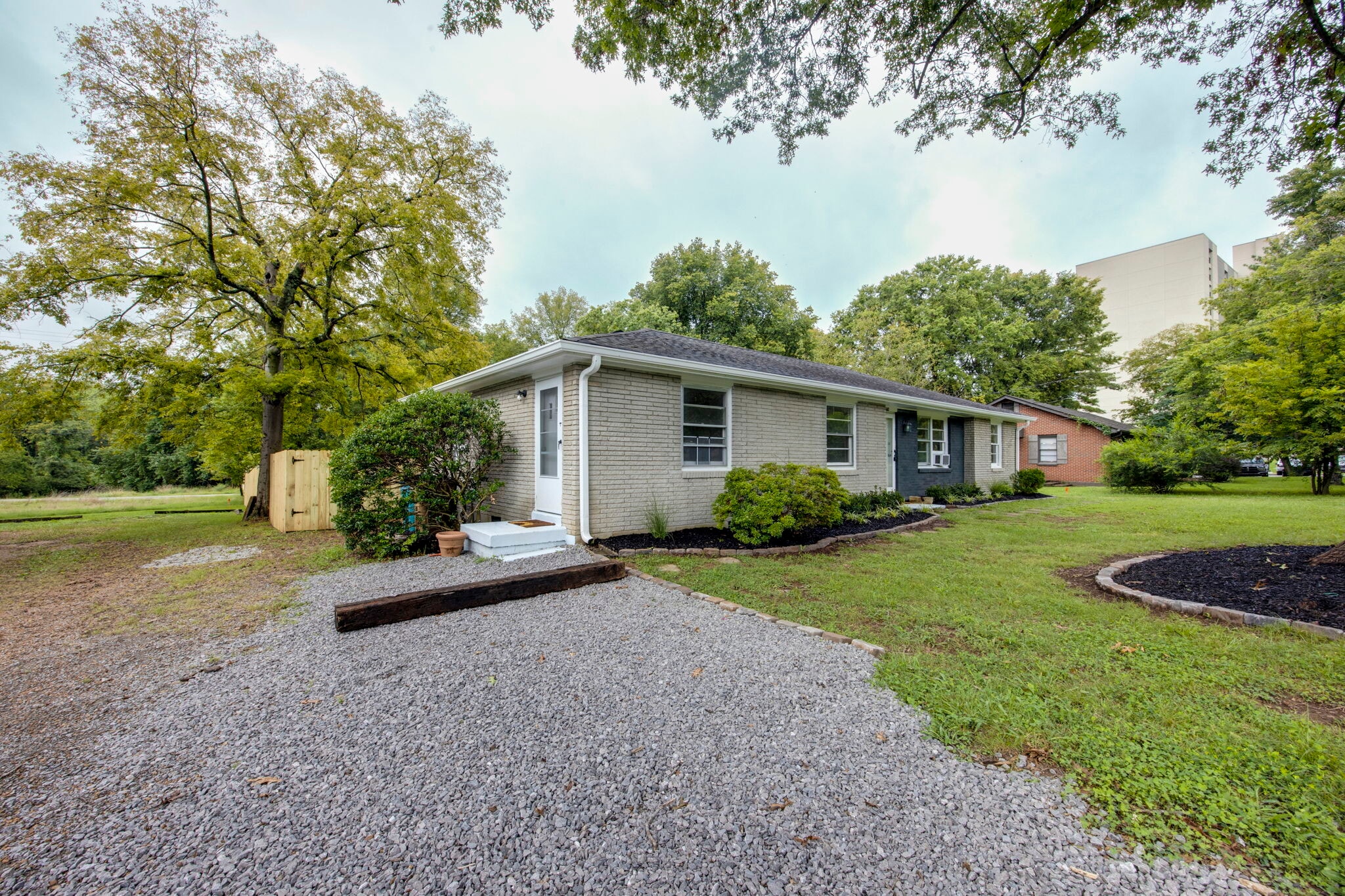 Building Photo - 1314 Coreland Dr