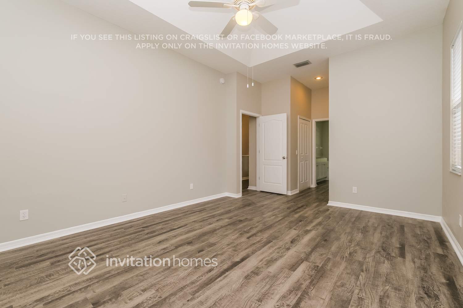 Building Photo - 479 Carriage House Ln