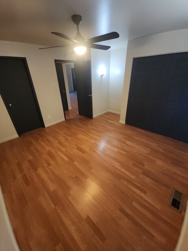 Building Photo - 1 Bedroom 1 Bath