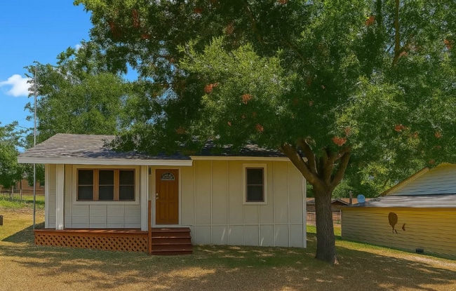 Building Photo - 4123 county Rd