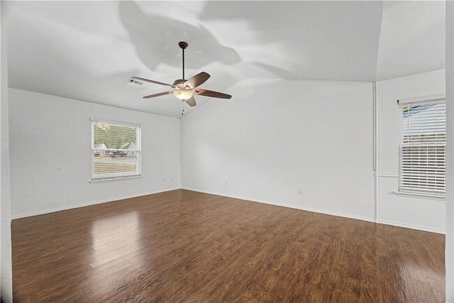 Building Photo - 4805 Bonita Pl