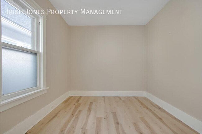 Building Photo - 24 North Park Ave