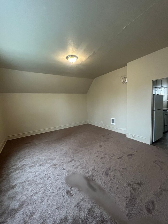 Building Photo - (488) 15th Street Apartments - 1 Bedroom / 1 Bathroom
