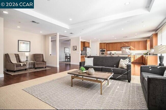 Building Photo - 2284 Demartini Ln