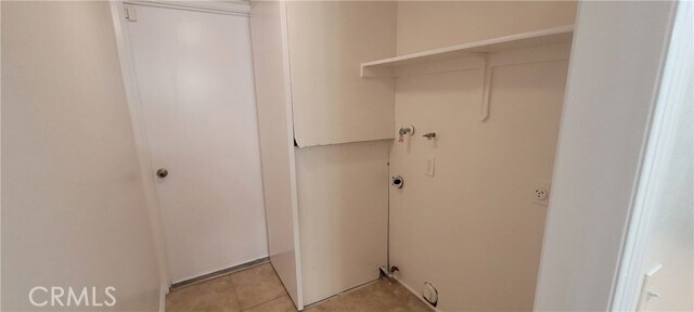 Building Photo - 2616 S Moorland Pl