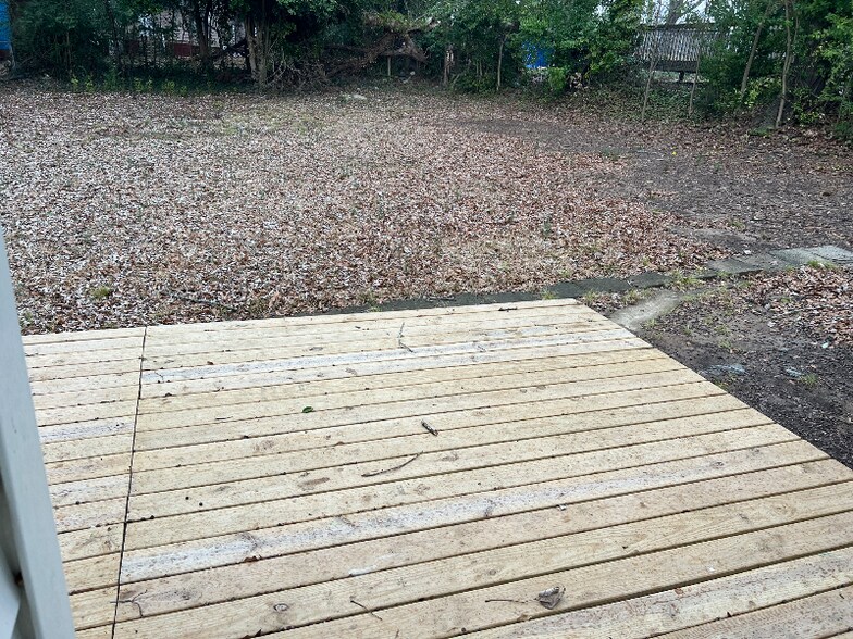 Building Photo - 810 W Rankin Ave